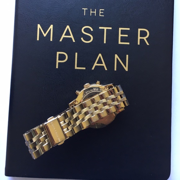 [Michael Kors] "Ritz" Gold Watch - Picture 3 of 5