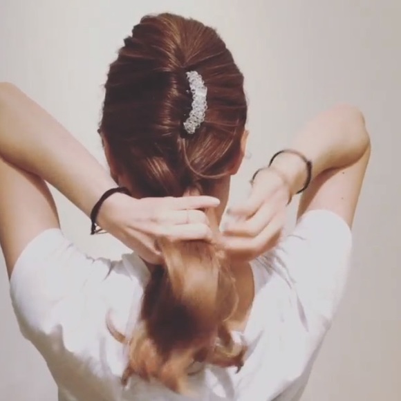 Colette Malouf Hair Accessory - Picture 8 of 8