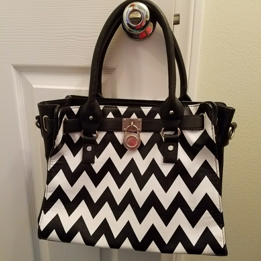 Chevron purse