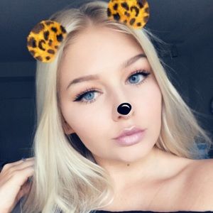 Meet your Posher, Lexy