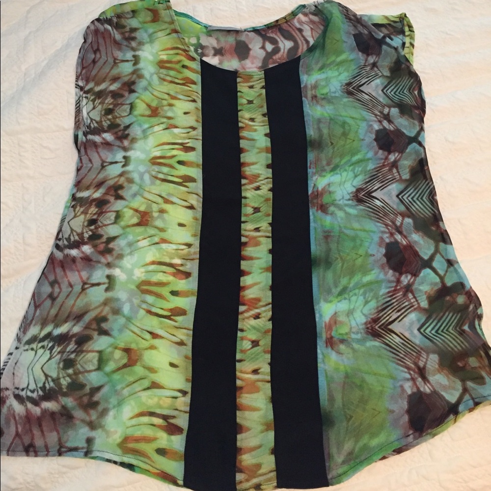 Multicolored top