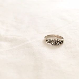 ✨ Ocean waves sterling silver • Size 5