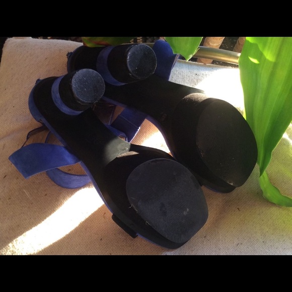 BCBG - Picture 4 of 5