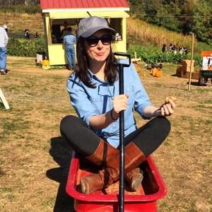 Meet your Posher, Anna