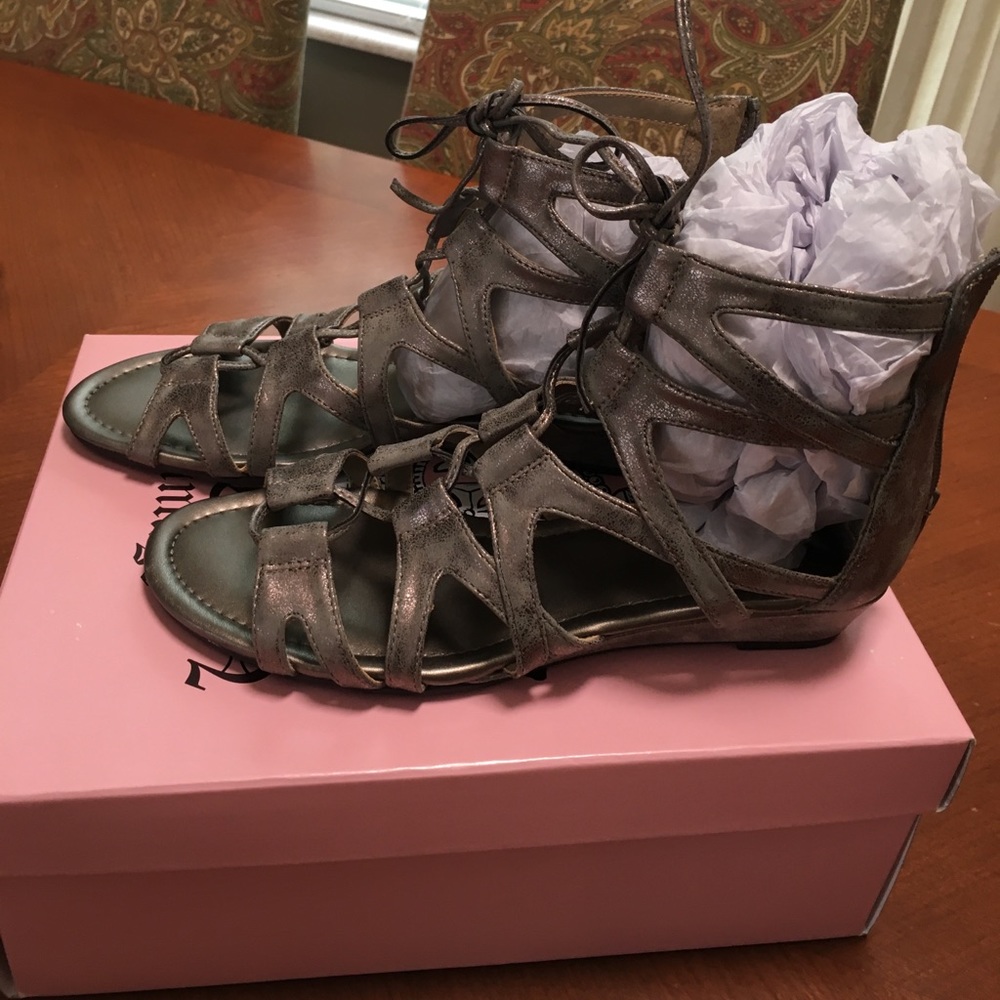 Crown Vintage Sandals - Sarah "Pewter"