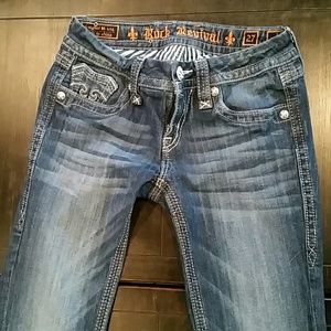 Like new size 27 Erin Boot Cut Rock Revival Jeans