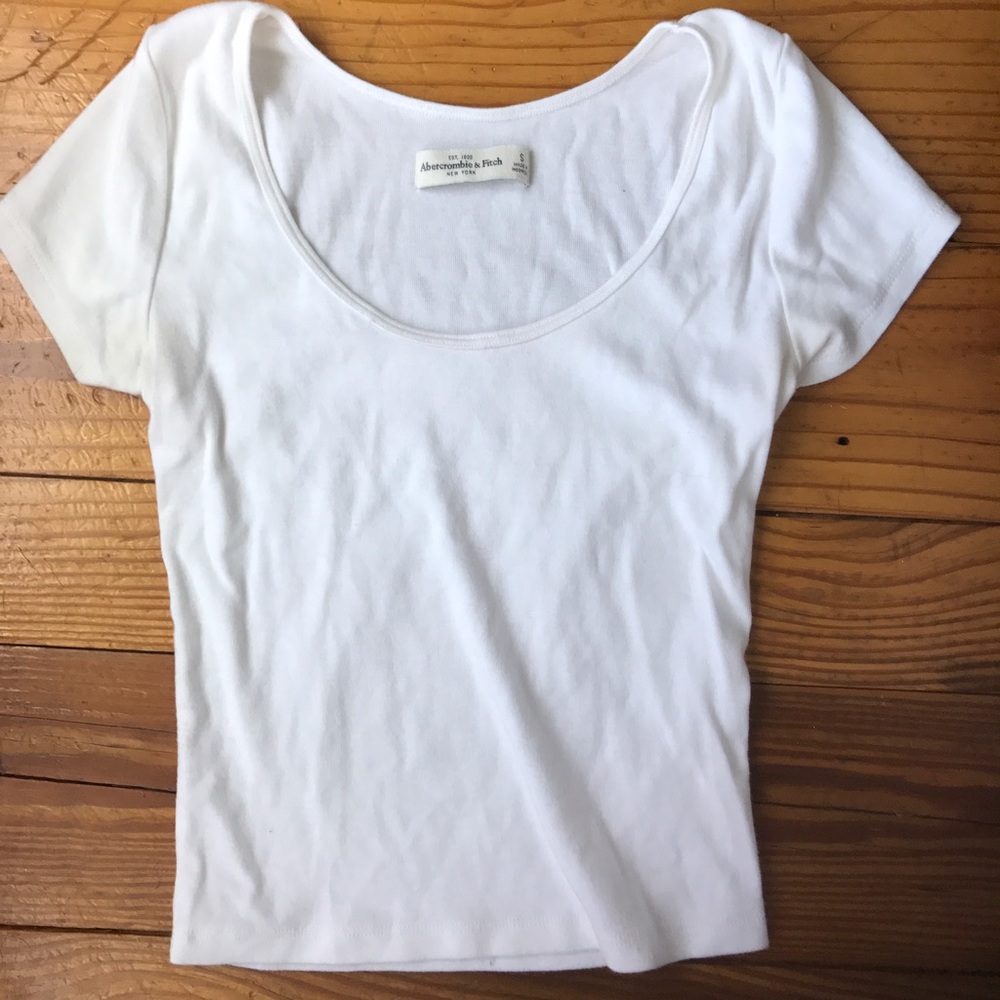 Abercrombie & Fitch cropped white top