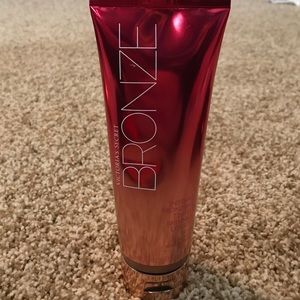 Victoria's Secret BRONZE shimmer lotion