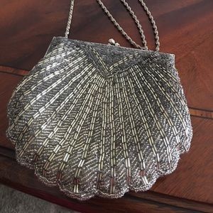 Evening Purse😎👸🏻🐝❤️