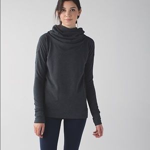Lululemon Cowlneck Pullovee