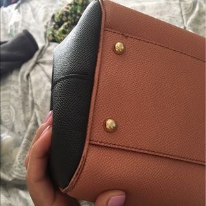 Additional photo to dolce and gabbana Sicily