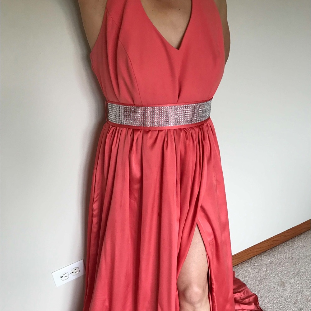 Long dress with slit