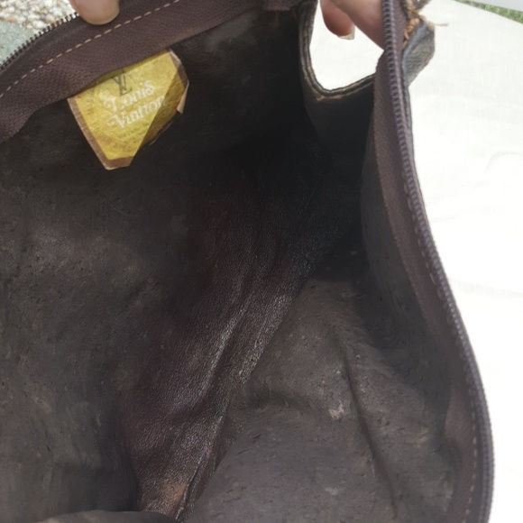 DO NOT BUY-EXTRA PHOTOS FOR LOUIS VUITTON LISTING - Picture 7 of 8