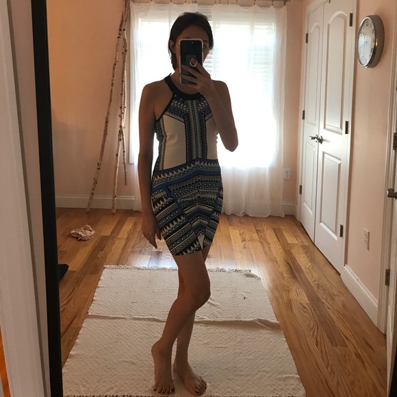 Dress - Picture 1 of 4