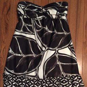 White House Black Market Strapless Dress