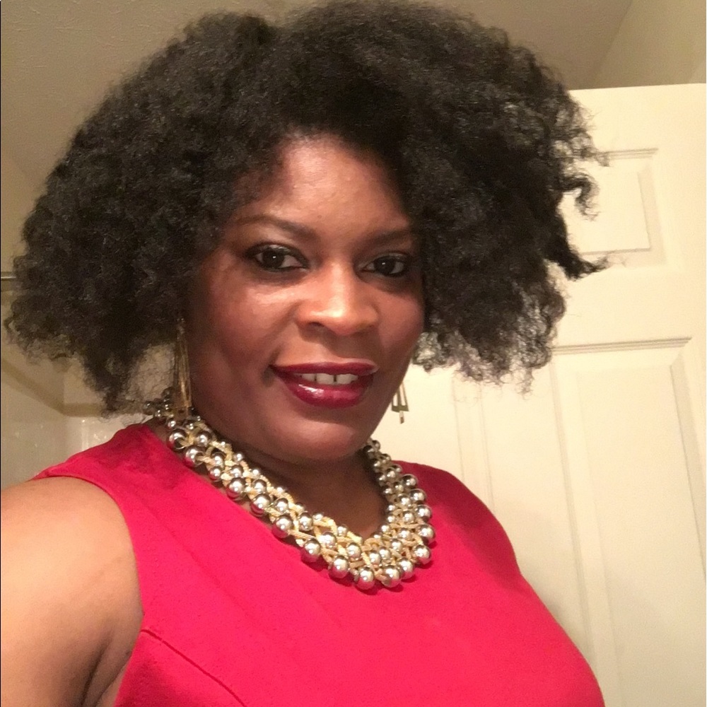 Meet your Posher, Sonya