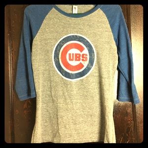 Adorable Cubs 3/4 sleeve⚾️