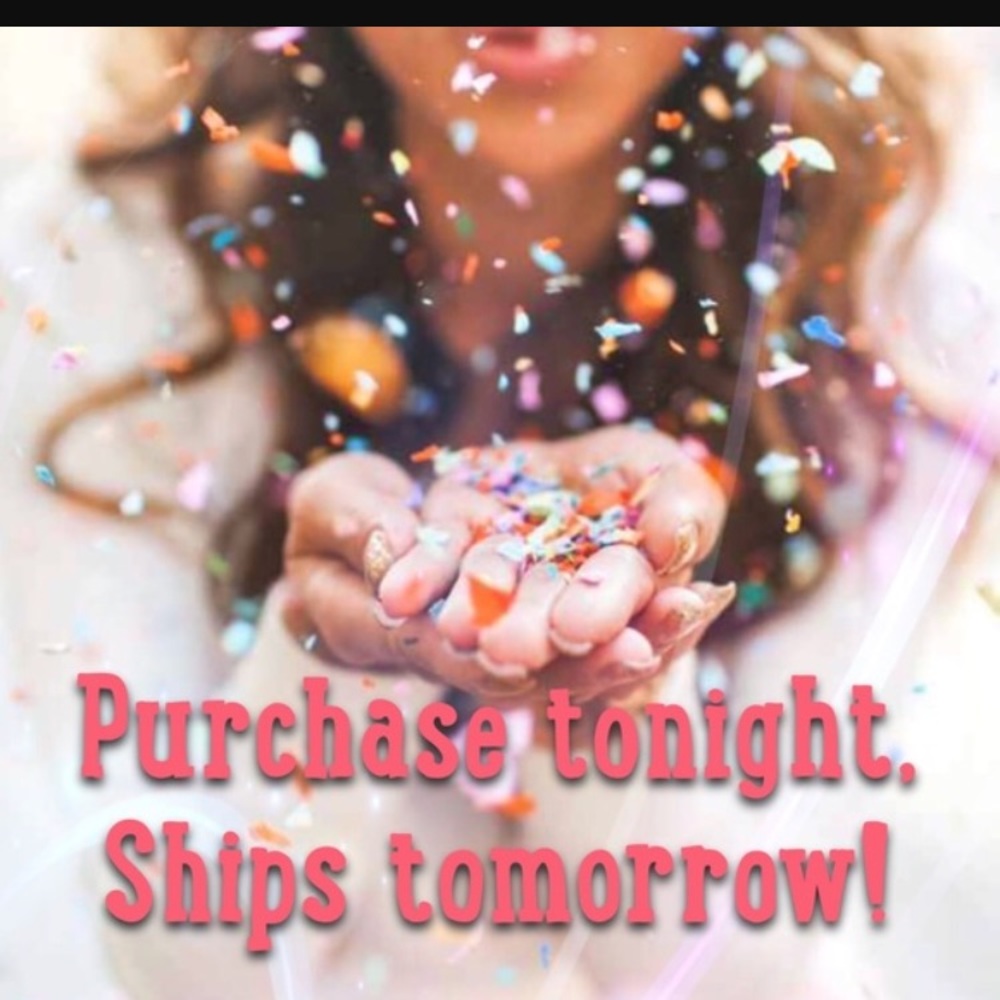 ✨Make me an offer ✨ Shipping out tomorrow 💃🏻