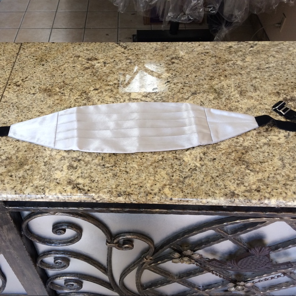 🍁Brand new tuxedo belt for wedding & Christening