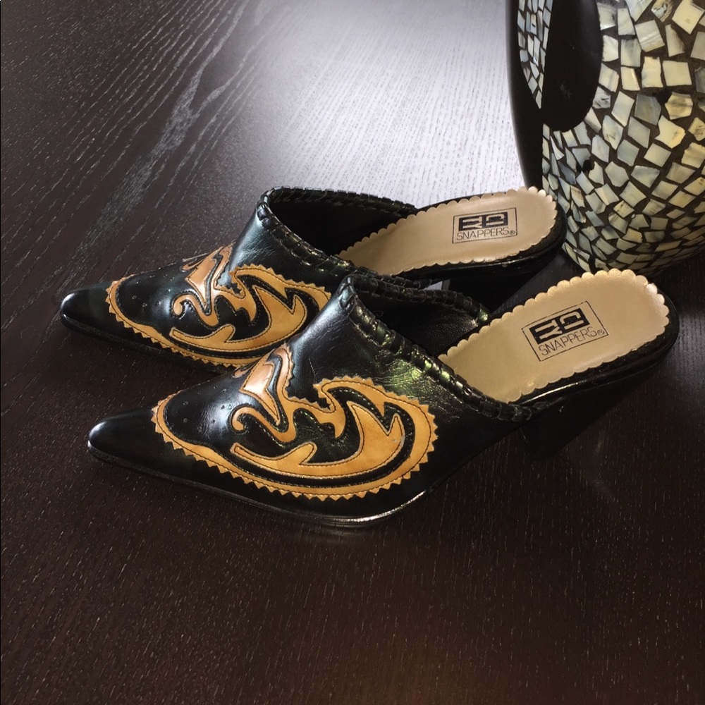 City Snappers clog slippers.