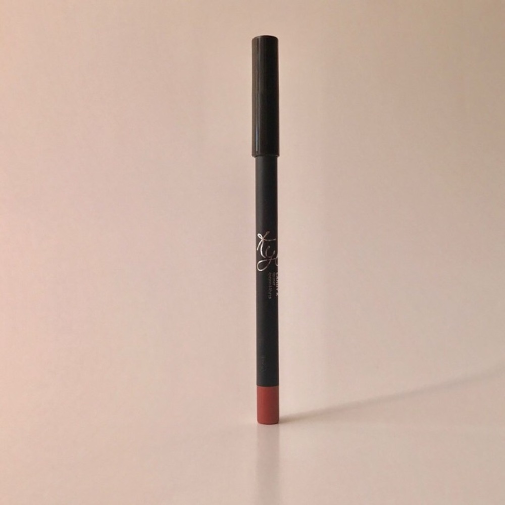 Kylie Cosmetics Candy K Liner