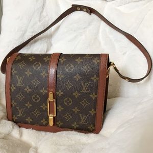 RARE LOUIS VUITTON HANDBAG