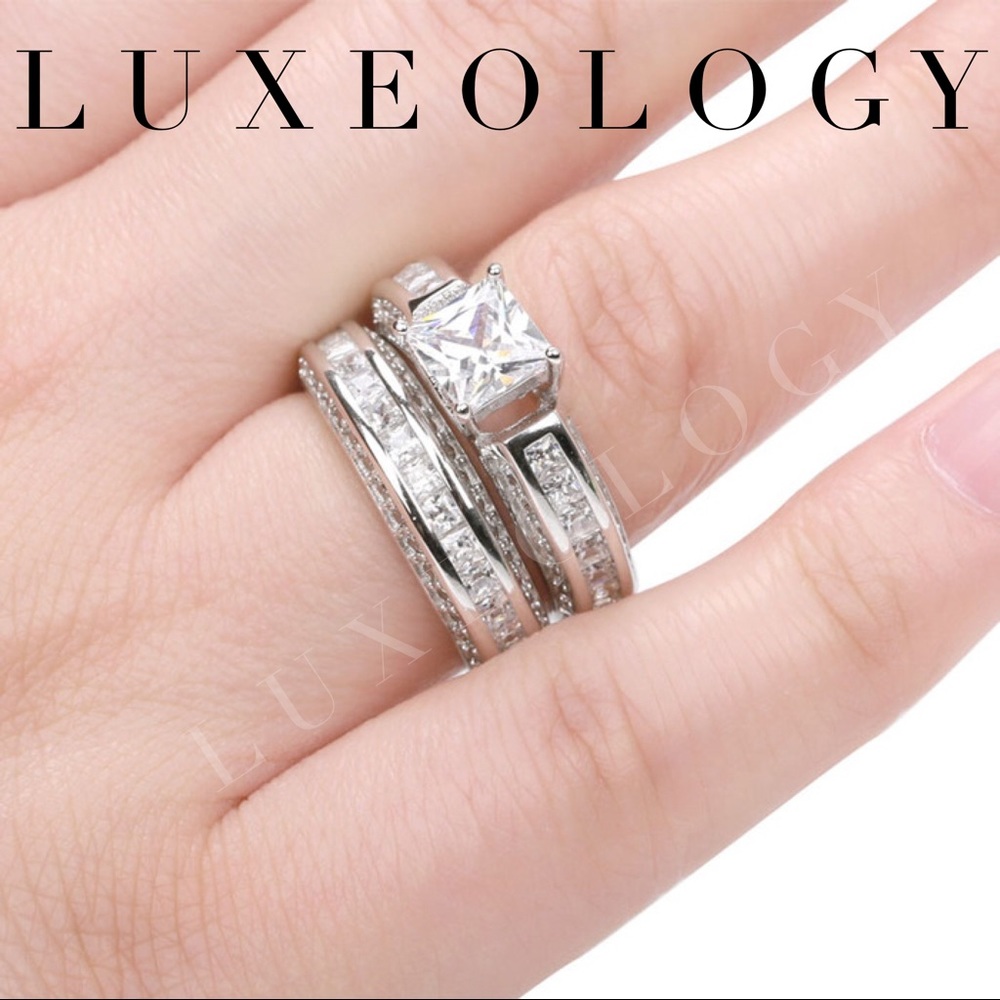 "Farrah" Princess Cut Wedding Ring Set