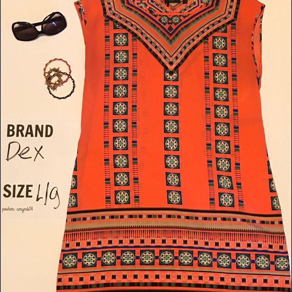 Super cute coral print dress!