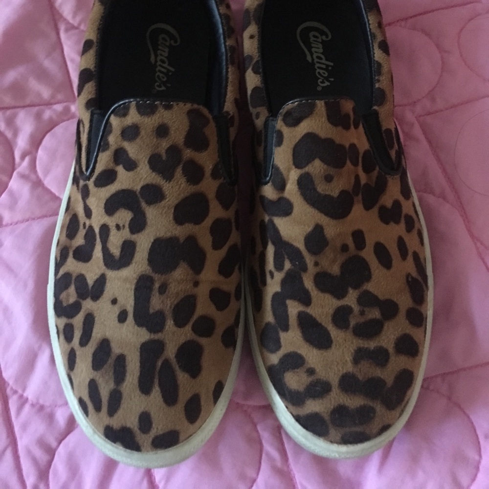 Leopard slip ons