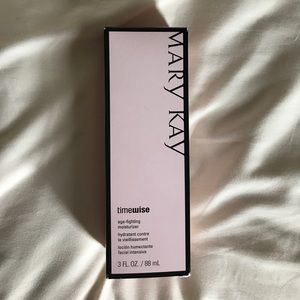 Age fighting moisturizer