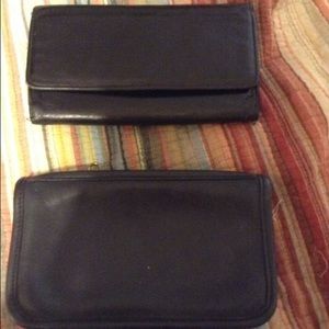 Coach auth black leather makeup bag