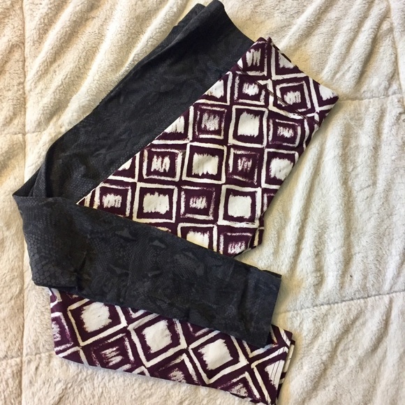aerie Pants - 2 pairs of leggings