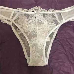 NWT vs designer fashion show '14 panty size medium