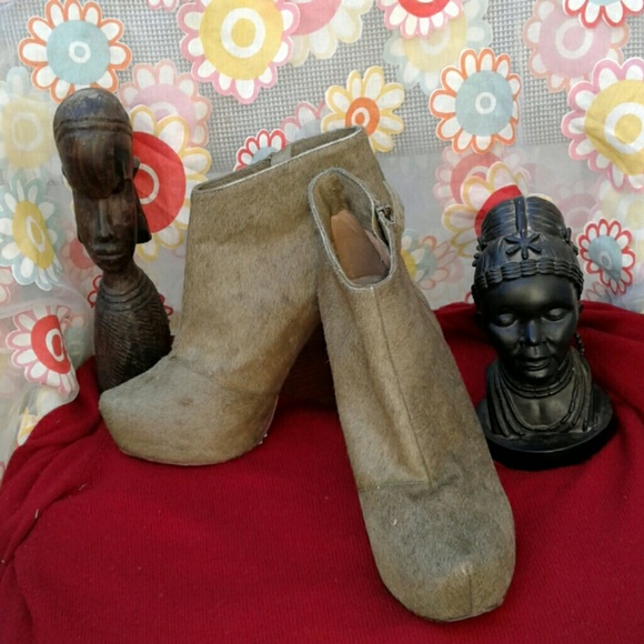 SENSO DIFFUSION MADDEN  PONY HAIR BOOTIES - Picture 3 of 5