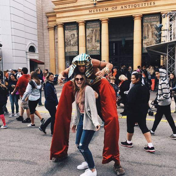 Meet your Posher, Quinn - Picture 1 of 1