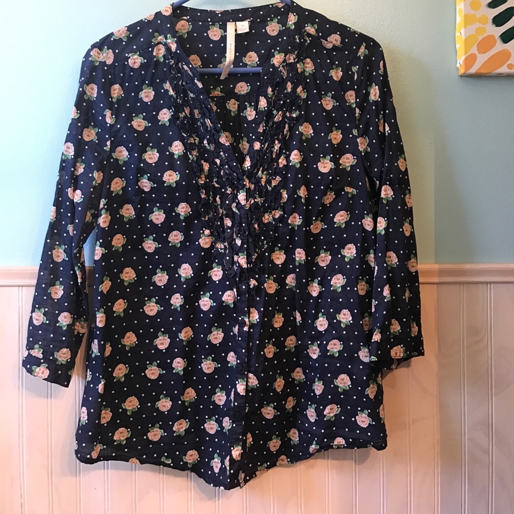 Lauren Conrad 3/4 polkadot and rose shirt