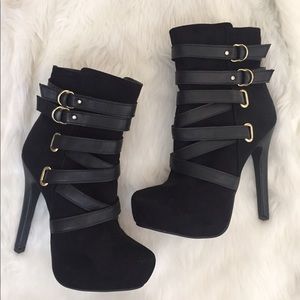 Black ankle booties