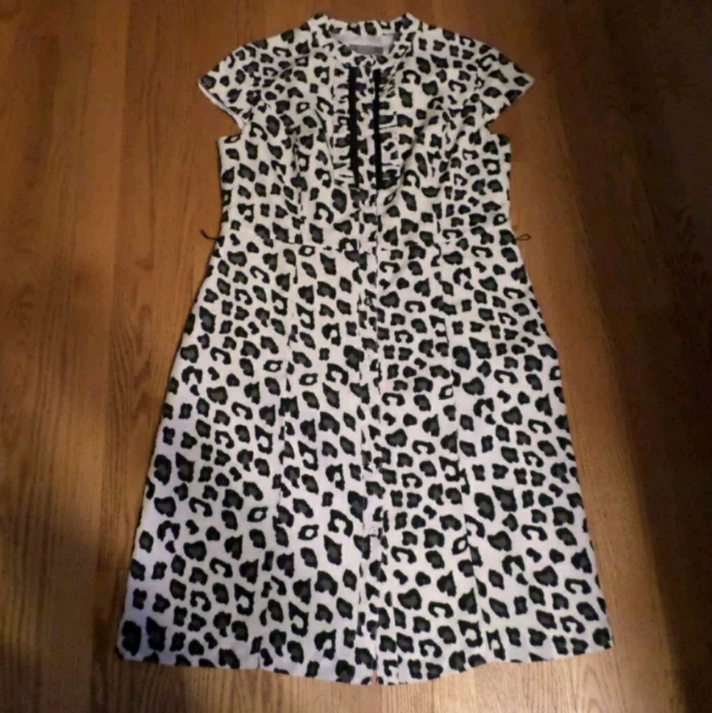 *Till 9pm(Est)Sale* Black/White Animal Print Dress