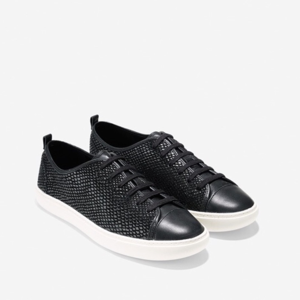 COLE HAAN Lizard Sneaker