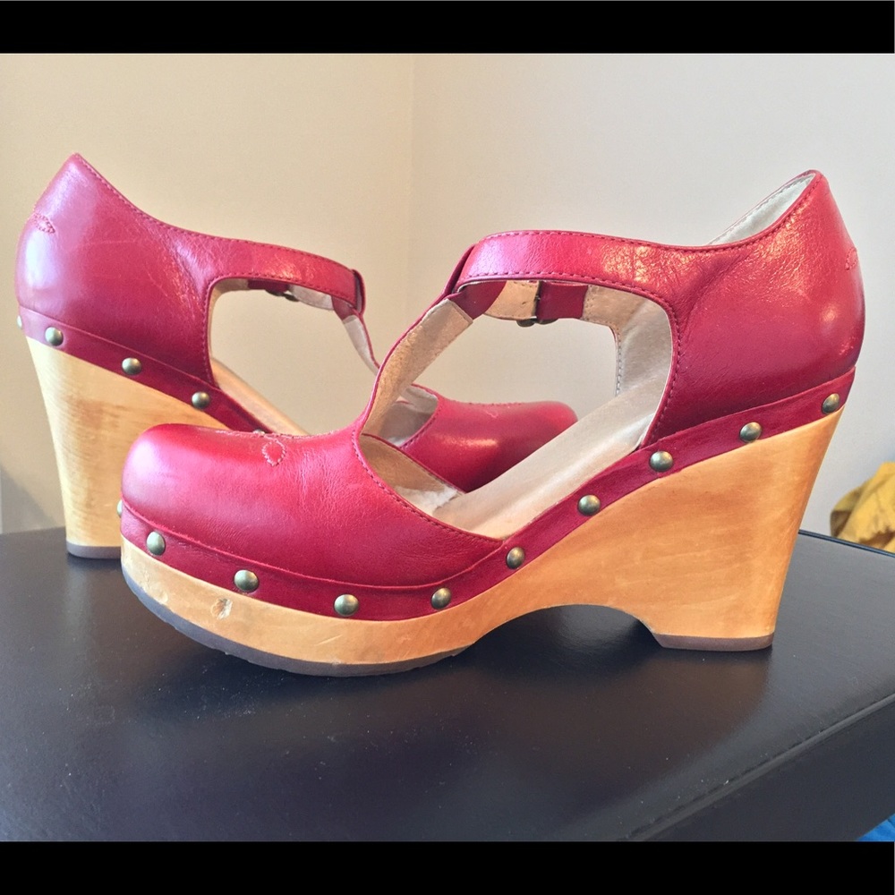 Ugg Chrissie Red Leather Mary-Jane Clog