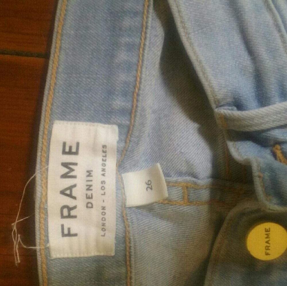 Frame Jeans Le Skinny de Jeanne Final Price !