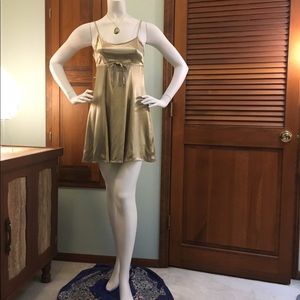 Vintage accomplice gold dress