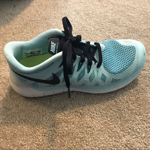 Nike Free 5.0 Running Shoe - Picture 3 of 8