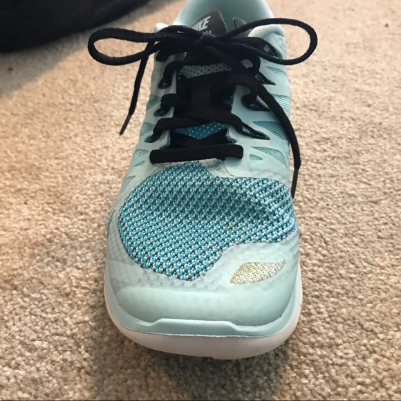 Nike Free 5.0 Running Shoe - Picture 4 of 8