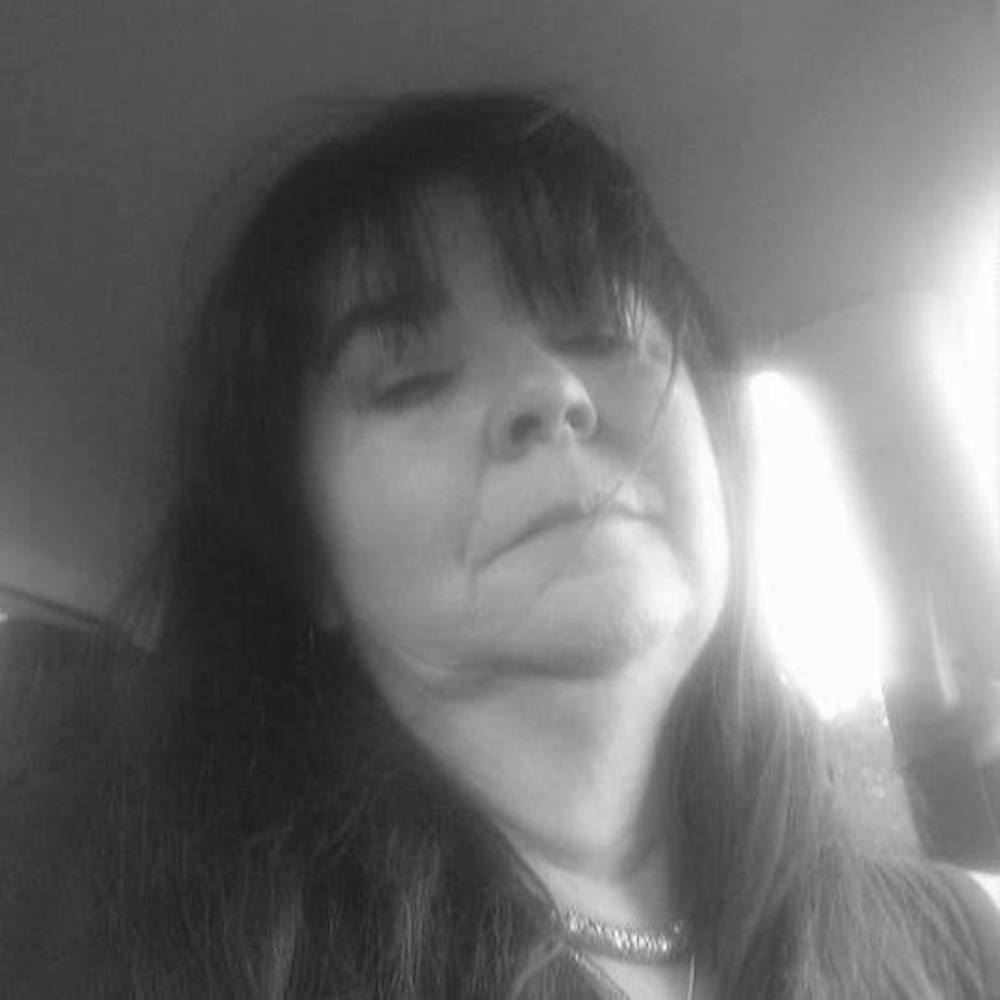 Meet your Posher, Linda