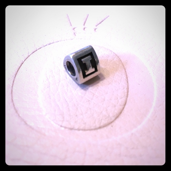 Pandora "I" initial charm - Picture 1 of 3