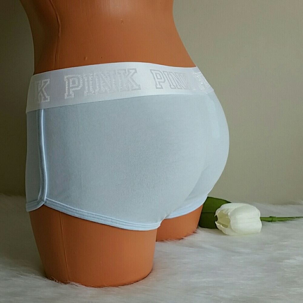 PINK VS LOGO BOYSHORT SIZE M.nwt - Picture 2 of 4