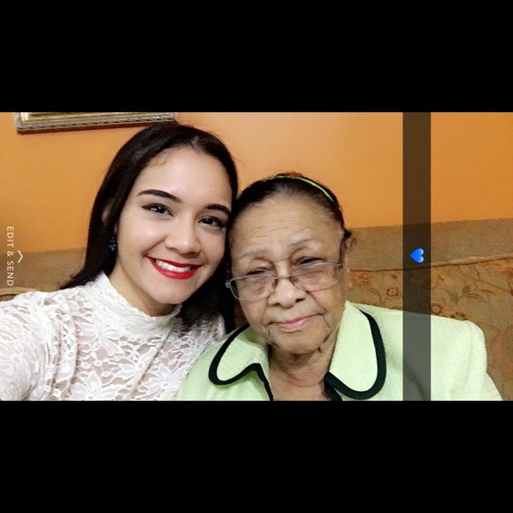 Meet your Posher, Yeily - Picture 1 of 1