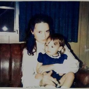 Meet your Posher, Gale