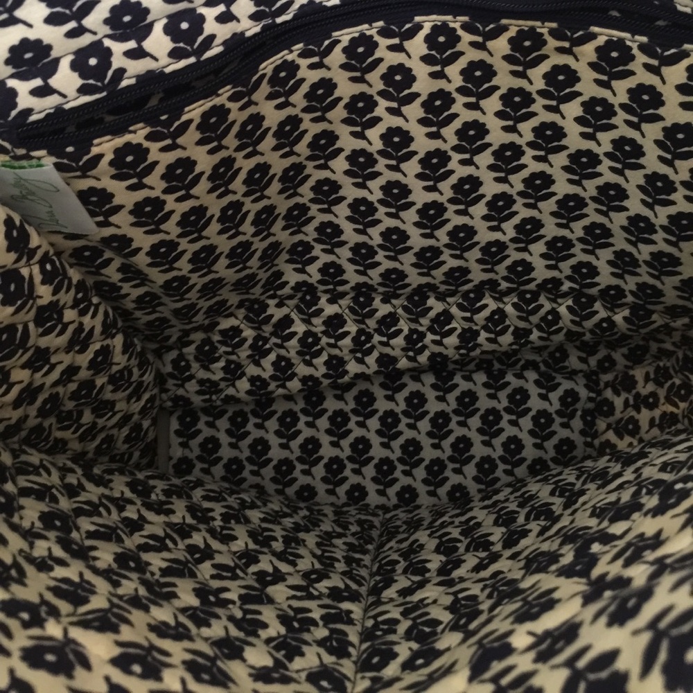 Vera Bradley Tote - Picture 3 of 4